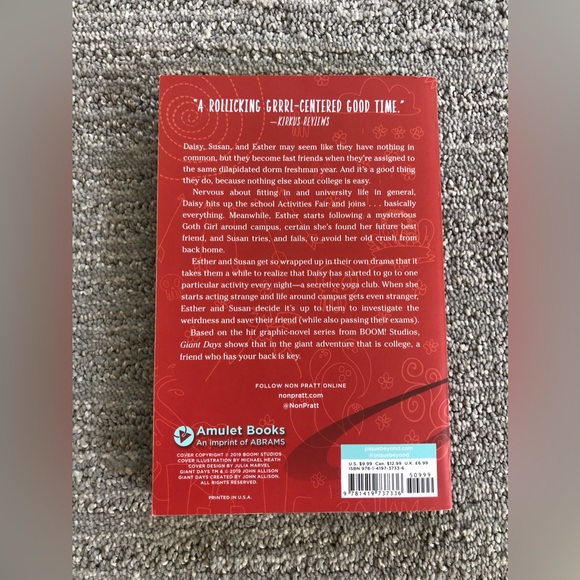 Giant Days Volume 1 & Novel Bundle - Picture 5 of 6